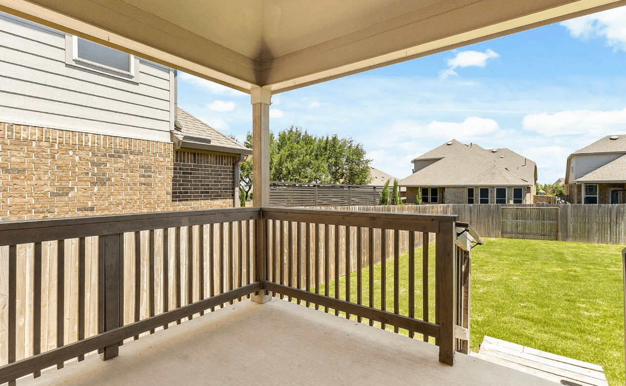 3 spacious bedrooms and 2 beautifully upgraded bathrooms